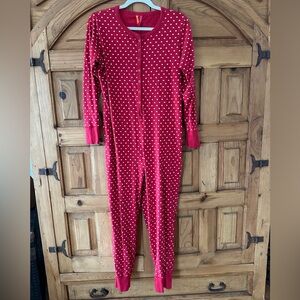 ❤️Jenni by Jennifer moore RED & Off White❤️Heart Onesie/ Pajamas size M